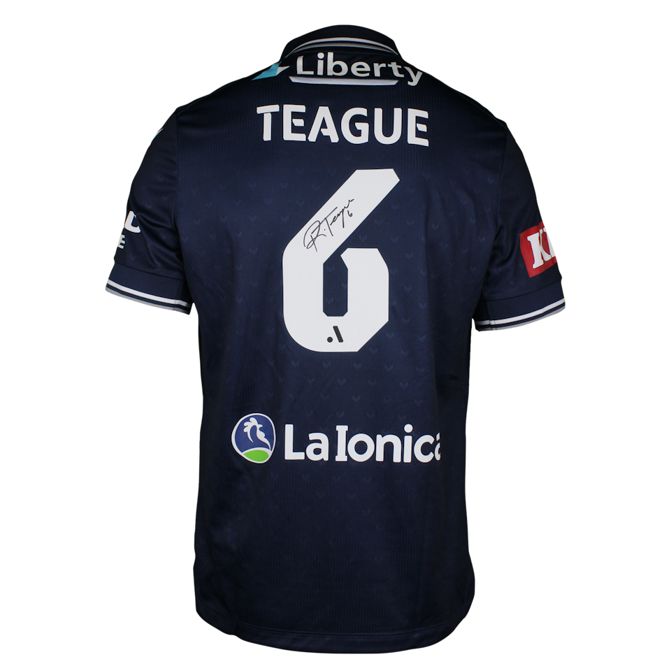 Ryan Teague Melbourne Victory shirt