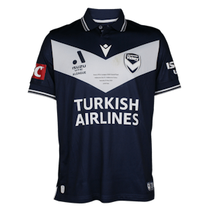 Ryan Teague Melbourne Victory shirt