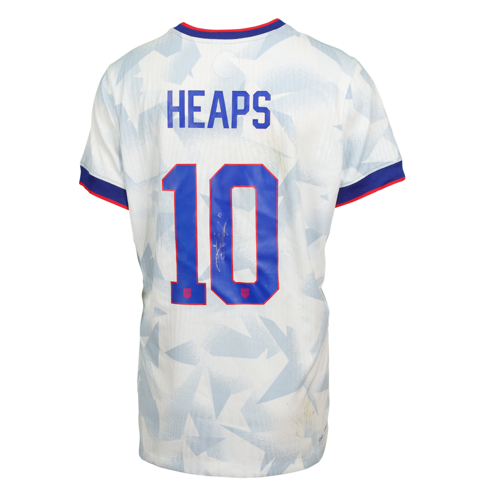Lindsey Heaps United States W shirt