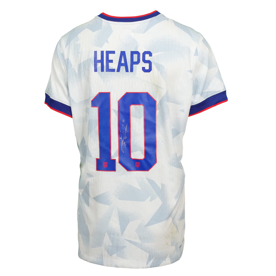 Lindsey Heaps United States W shirt