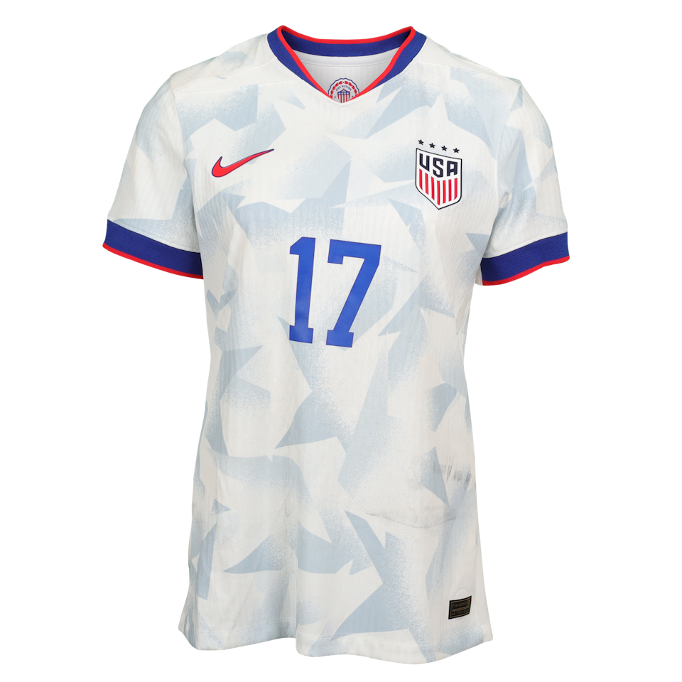 Samantha Coffey United States W shirt