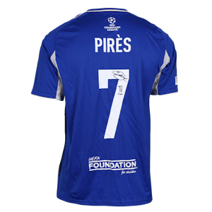 Robert Pirès