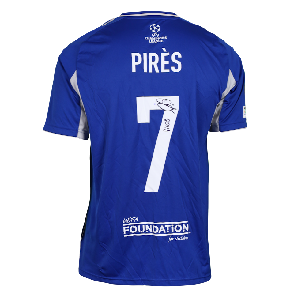 Robert Pirès