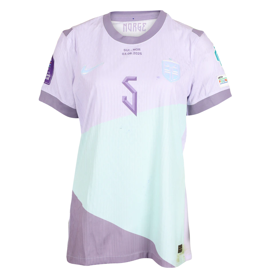 来自Norway W的Maren Nævdal Mjelde球衣