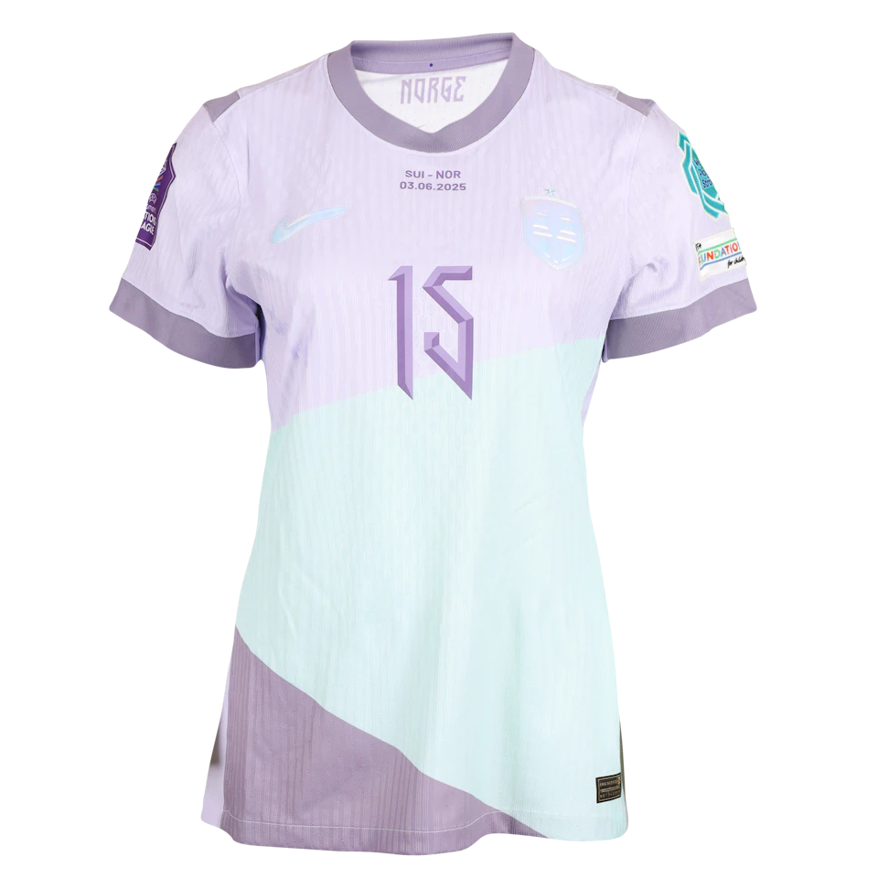 Camiseta Justine Kielland Norway W