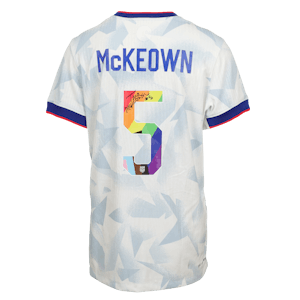 Tara McKeown United States W shirt