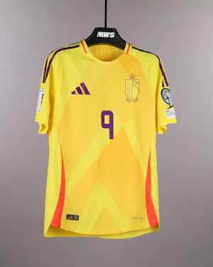 来自Belgium的Loïs Openda球衣