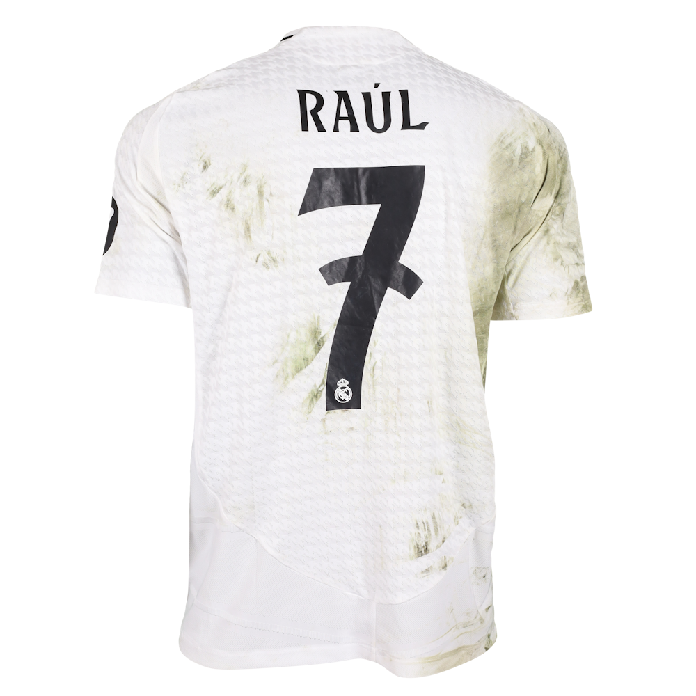 Raúl González | MWS