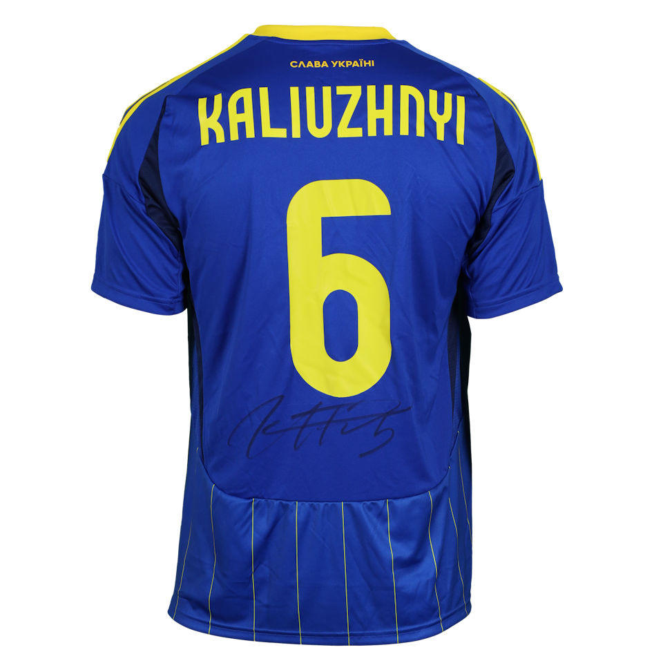 Ivan Kalyuzhnyi Ukraine camisa.