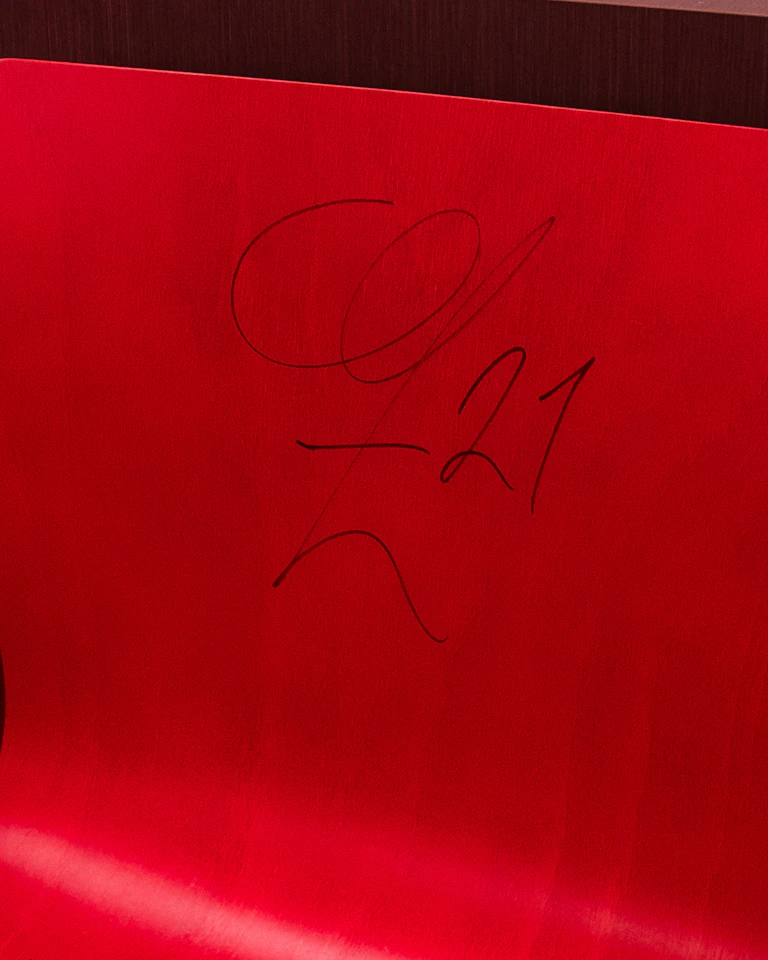 Couhaib Driouech | Seat & Locker