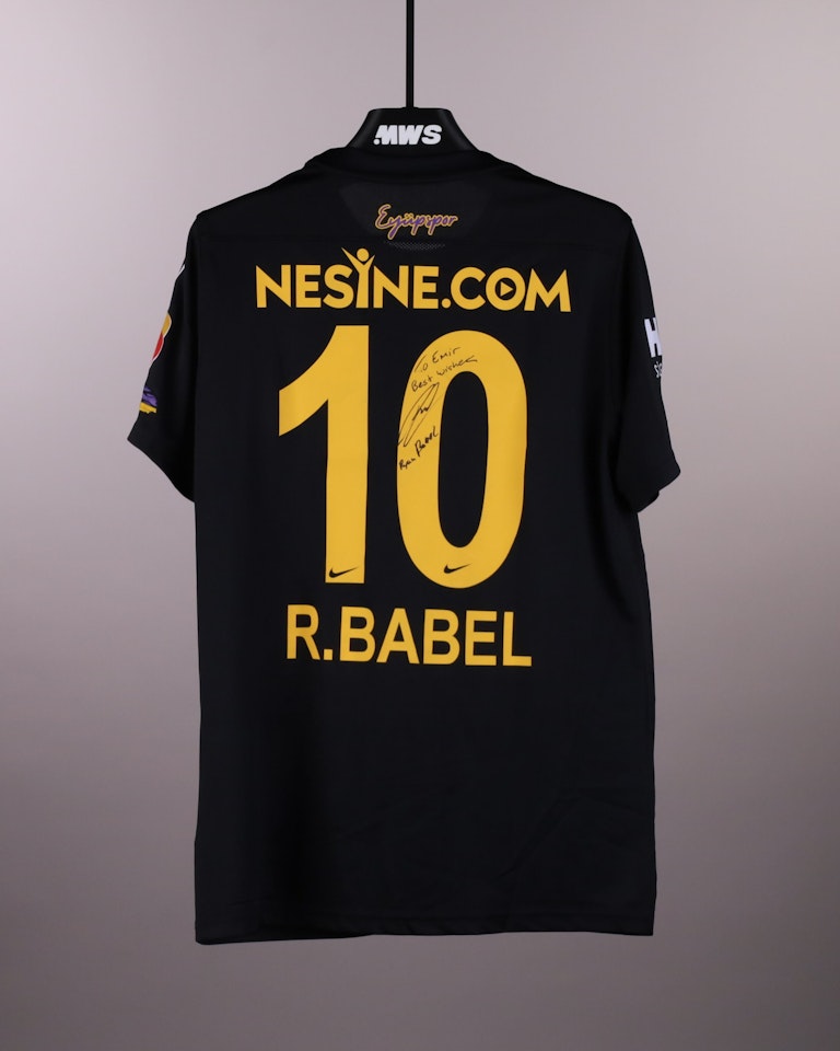 Ryan Babel Eyüpspor shirt