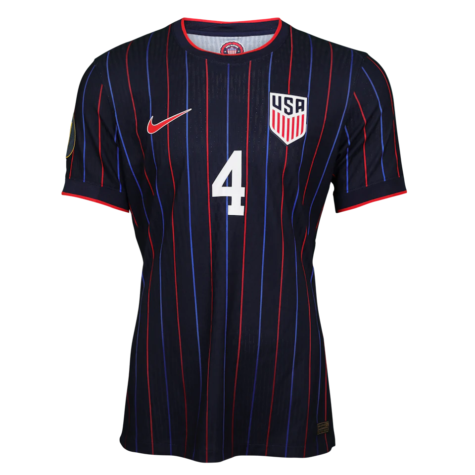 Tyler Adams United States camisa.