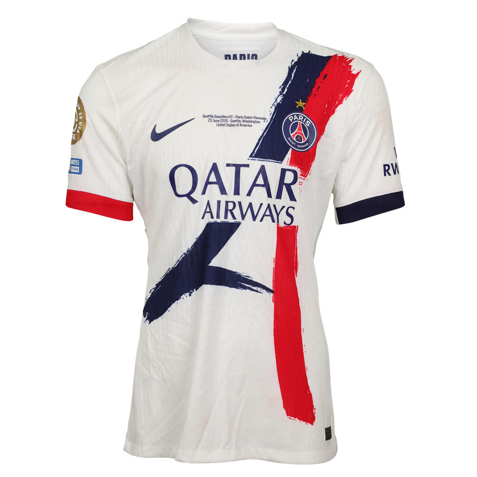 Marquinhos Paris Saint-Germain shirt