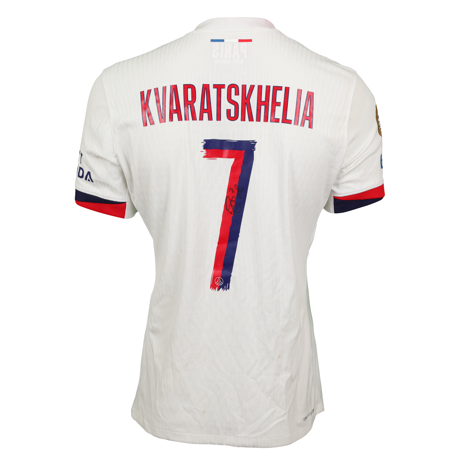 Khvicha Kvaratskhelia Paris Saint-Germain shirt