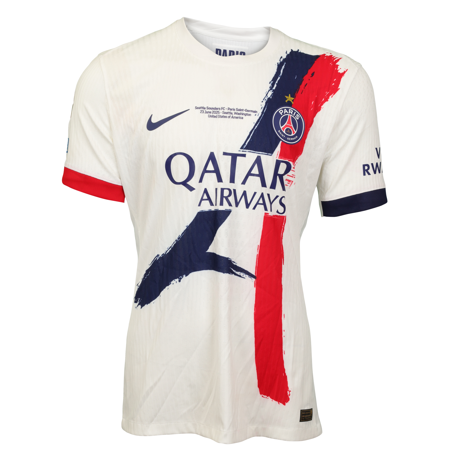 João Neves Paris Saint-Germain shirt