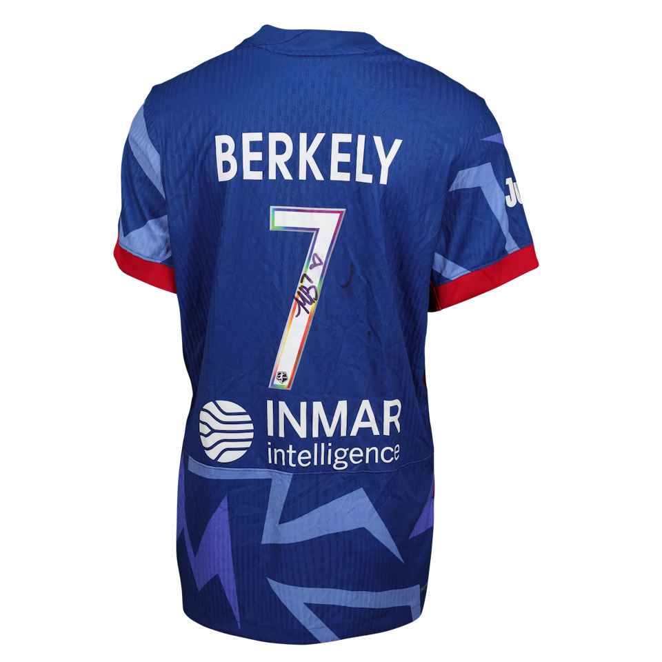 North Carolina Courage 팀의 Malia Berkely 셔츠