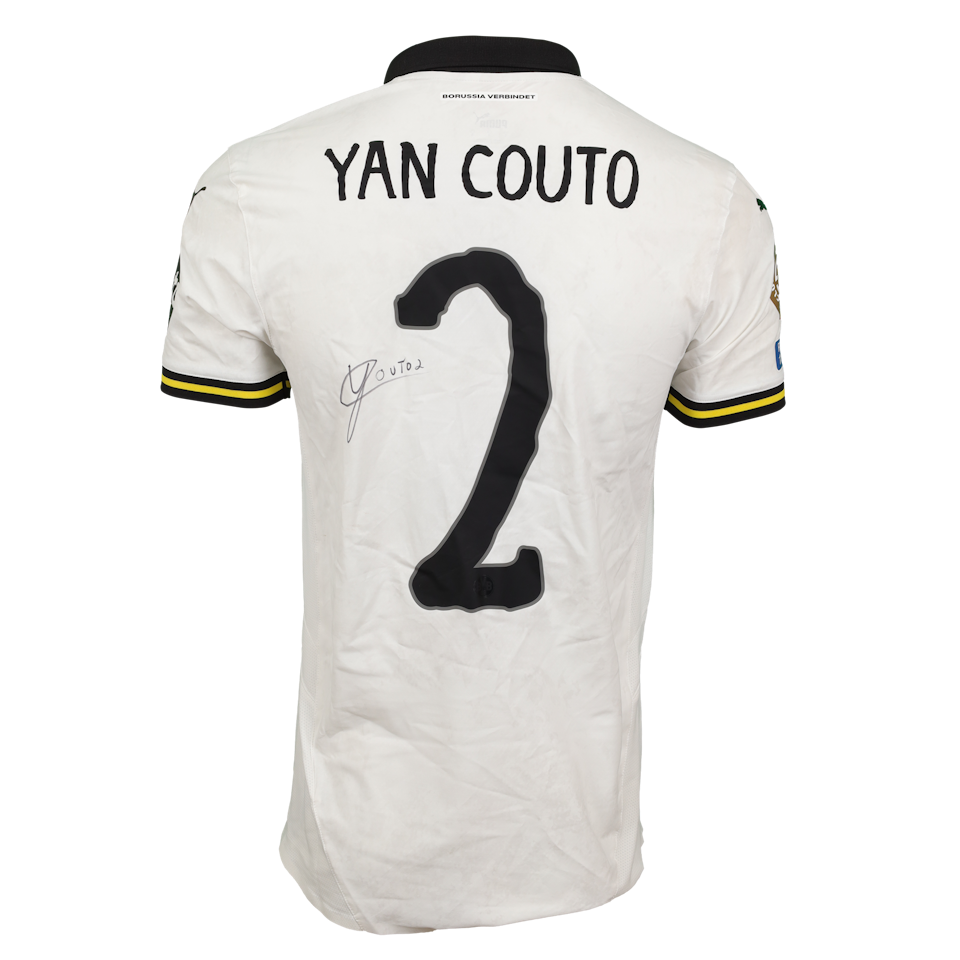 Yan Borussia Dortmund shirt