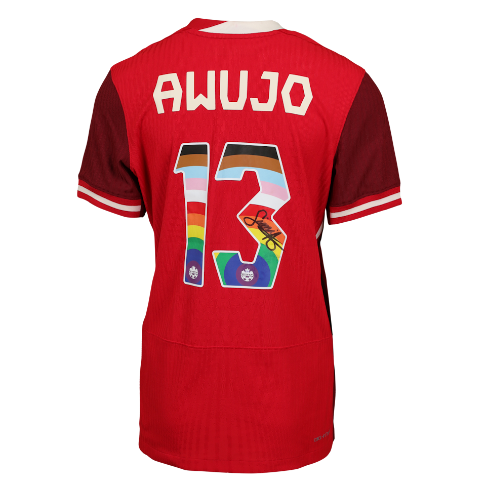 Simi Awujo Canada W shirt