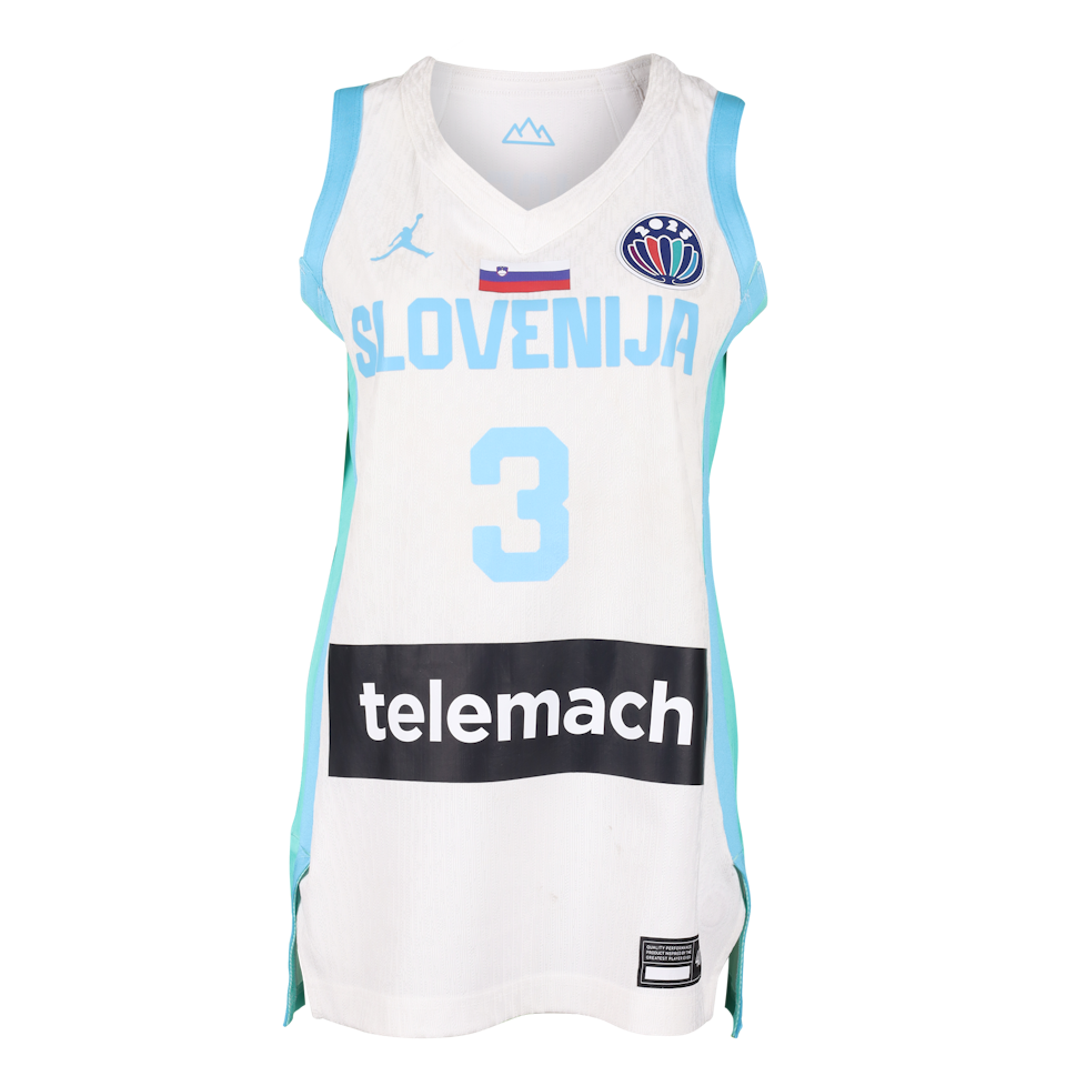 Teja Oblak