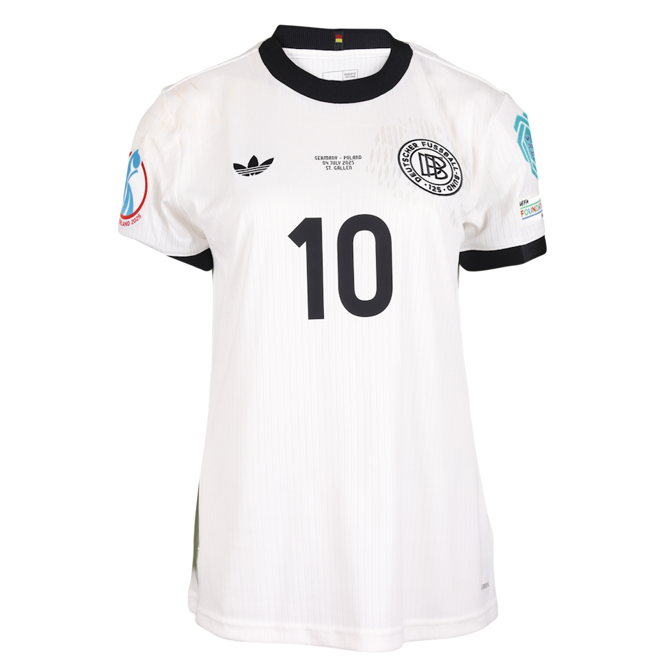 Laura Freigang Germany W shirt