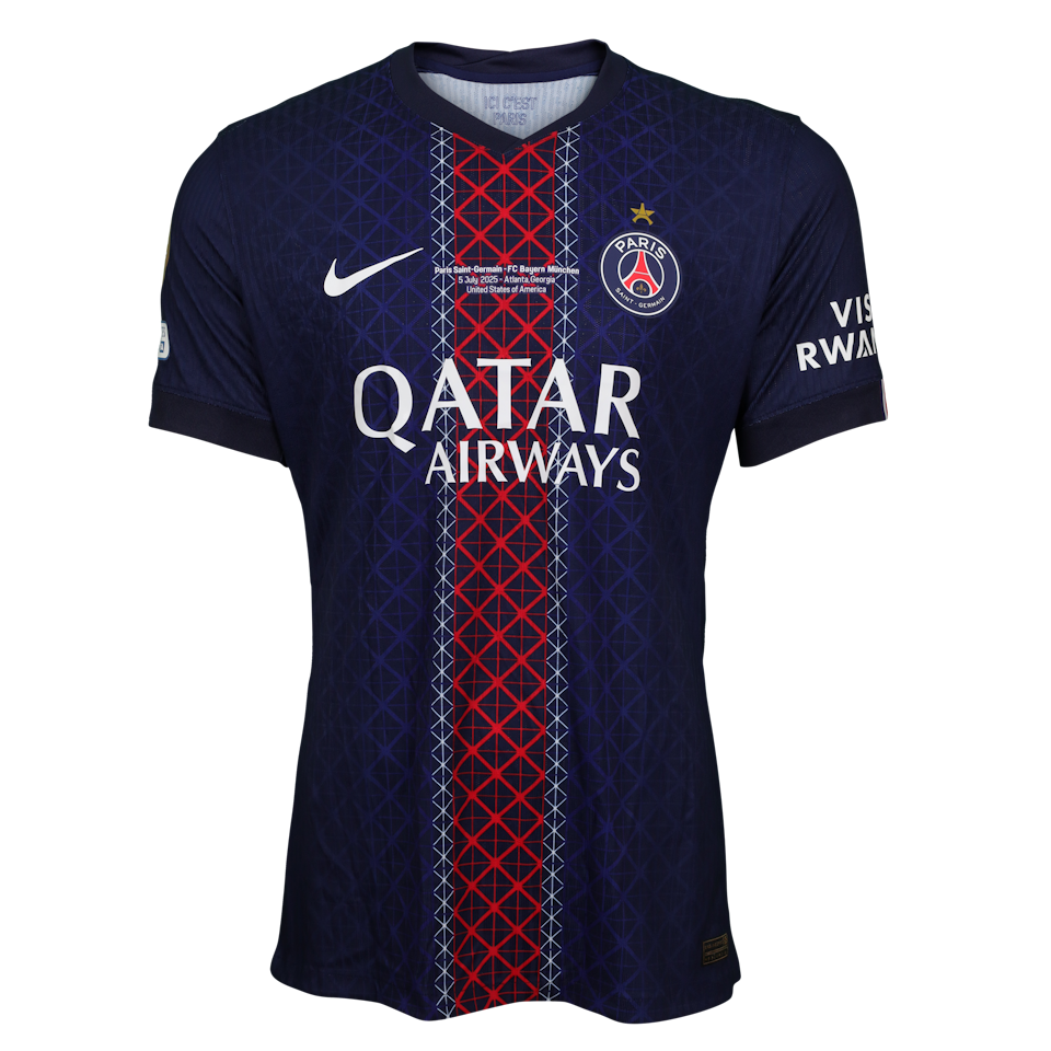 Bradley Barcola Paris Saint-Germain shirt