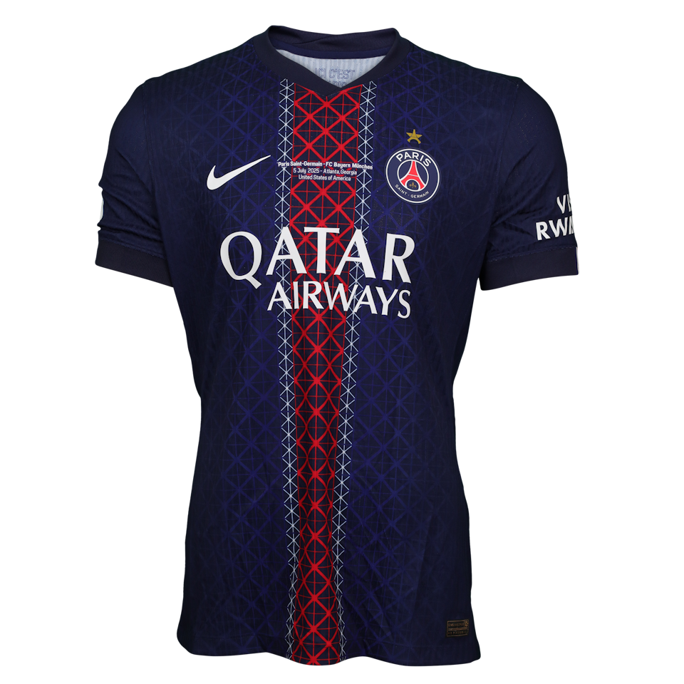 João Neves Paris Saint-Germain shirt