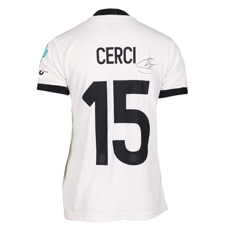Selina Cerci Germany W shirt