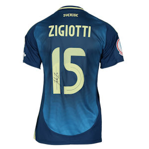 Julia Zigiotti-Olme Sweden W shirt
