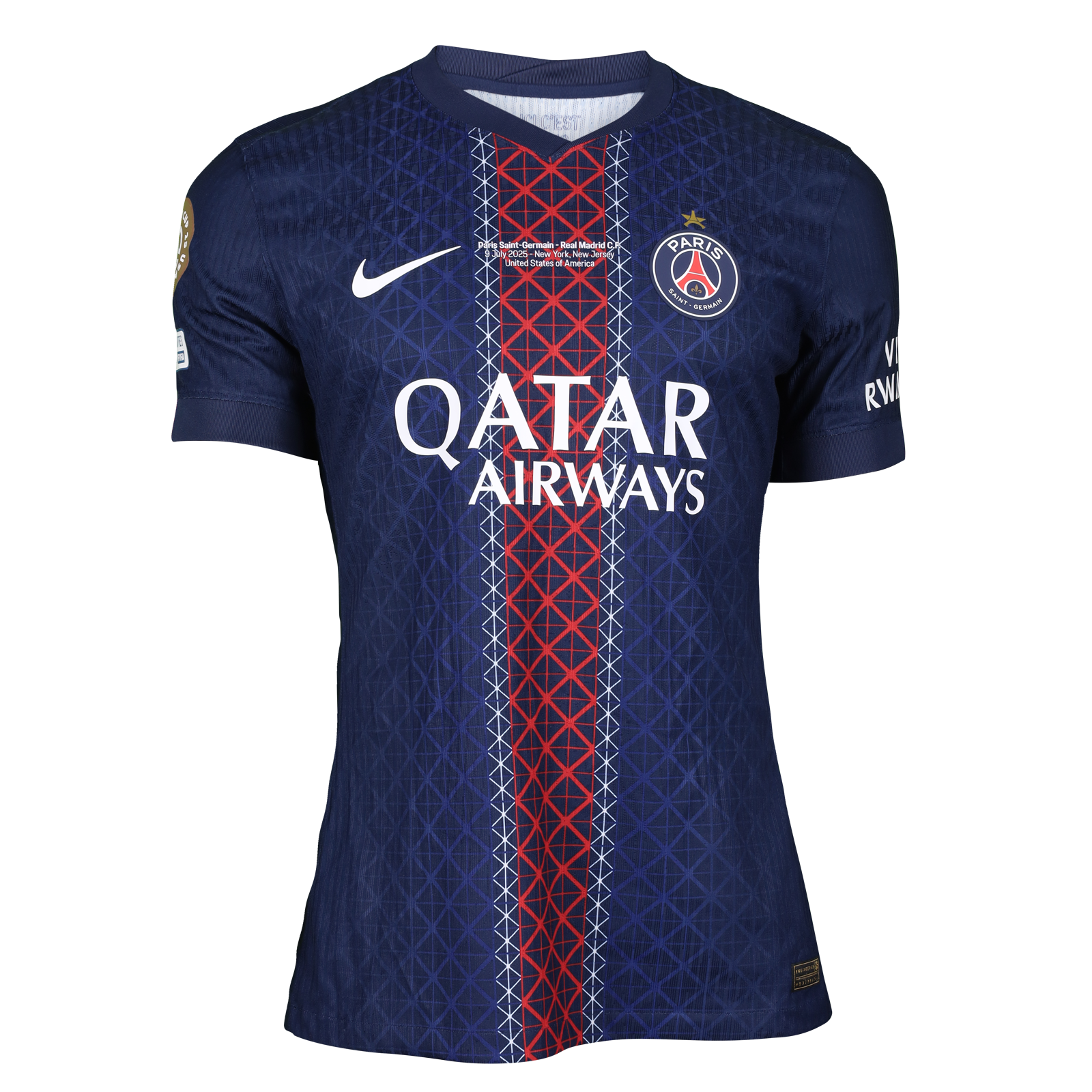 Khvicha Kvaratskhelia Paris Saint-Germain shirt