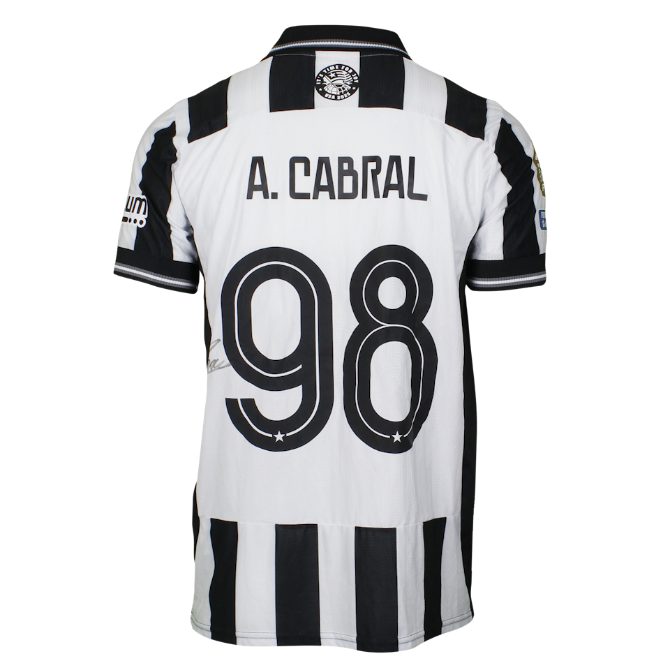 Arthur Cabral