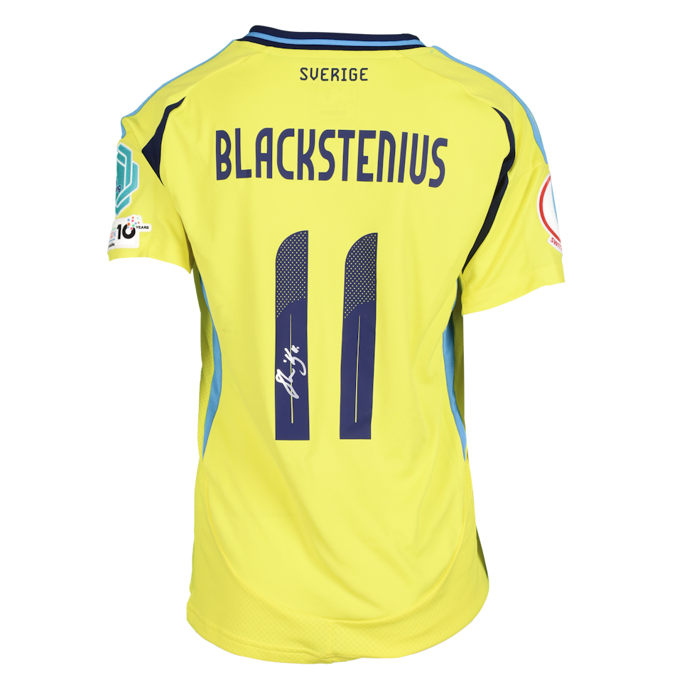 Stina Blackstenius Sweden W shirt