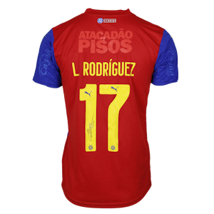 Luciano Rodríguez Bahia のシャツ