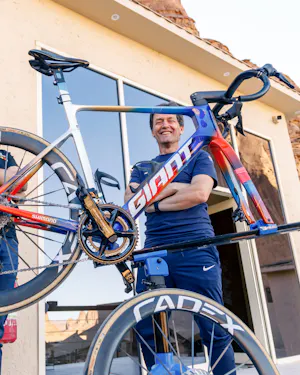 Team Jayco AlUla Cycling Camp & Race Bike