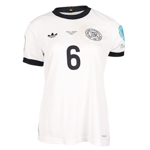Janina Minge Germany W shirt