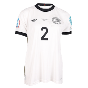 Shirt van Sarai Linder Germany W
