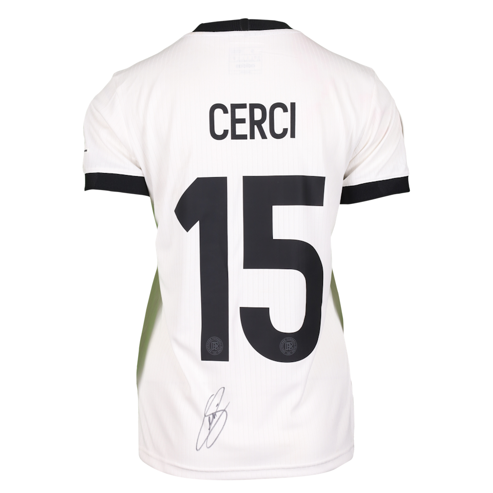 Selina Cerci Germany W shirt