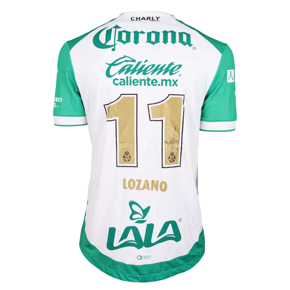 Anthony Rubén Lozano Colón Santos Laguna のシャツ
