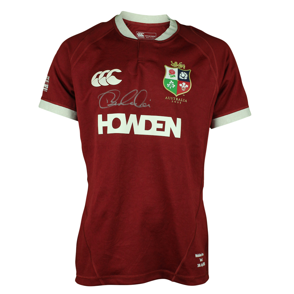 Bundee Aki