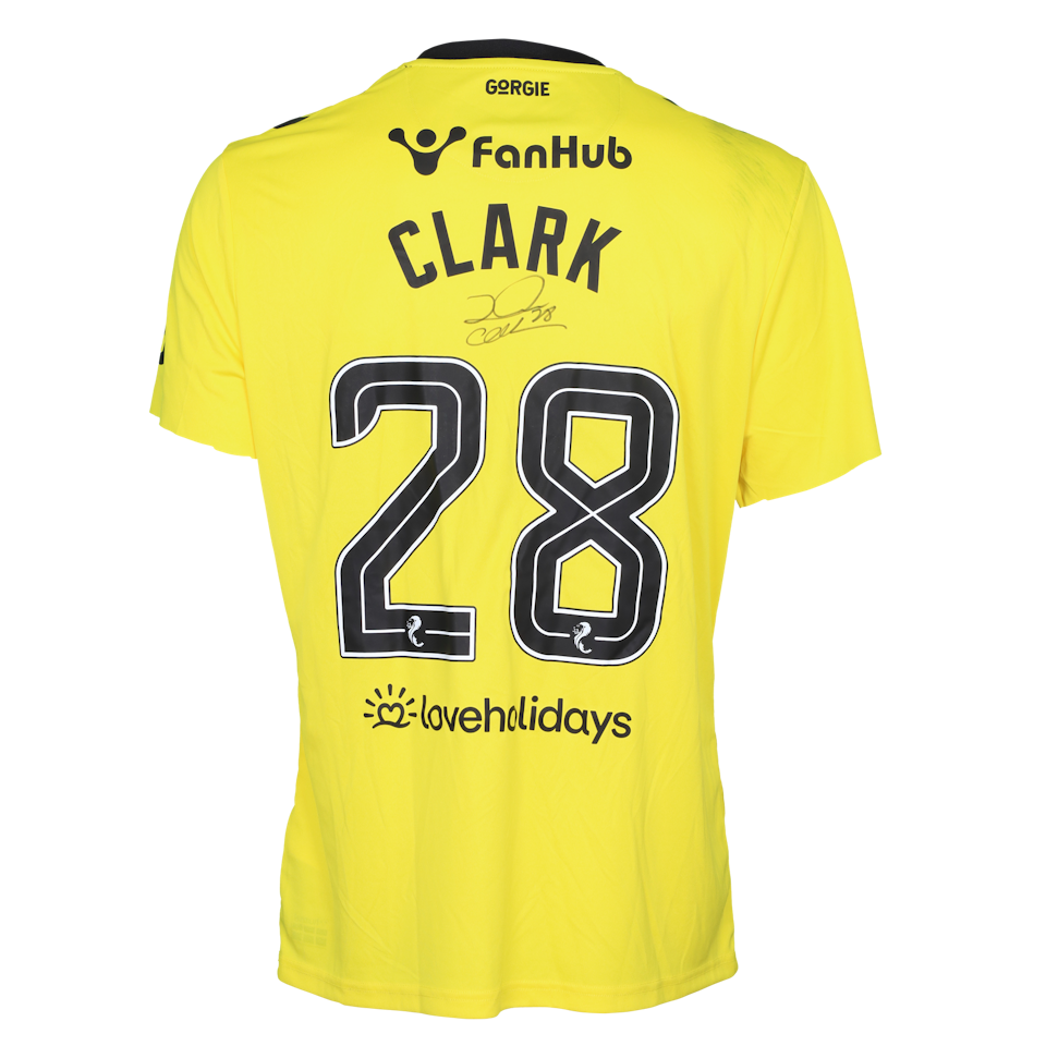 Zander Clark Heart of Midlothian camisa.