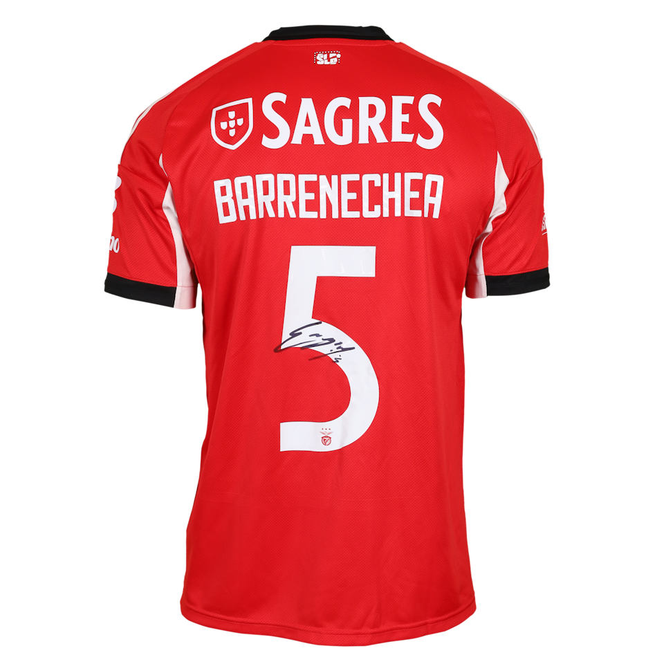 Enzo Barrenechea SL Benfica forması