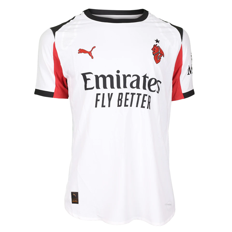 Camisola de Noah Okafor, AC Milan