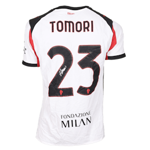 AC Milan-Trikot von Fikayo Tomori