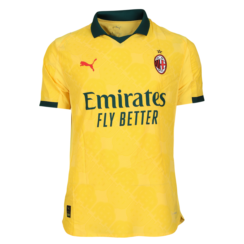 Camisola de Noah Okafor, AC Milan