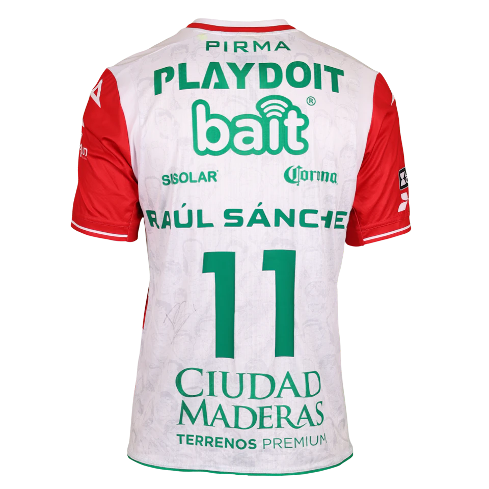 来自Necaxa的Raúl Sánchez球衣