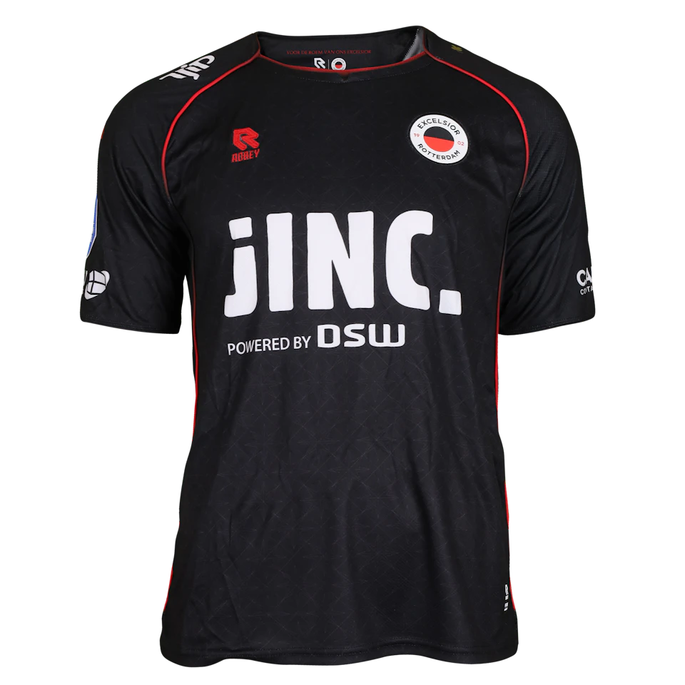来自Excelsior Rotterdam的Noah Naujoks球衣