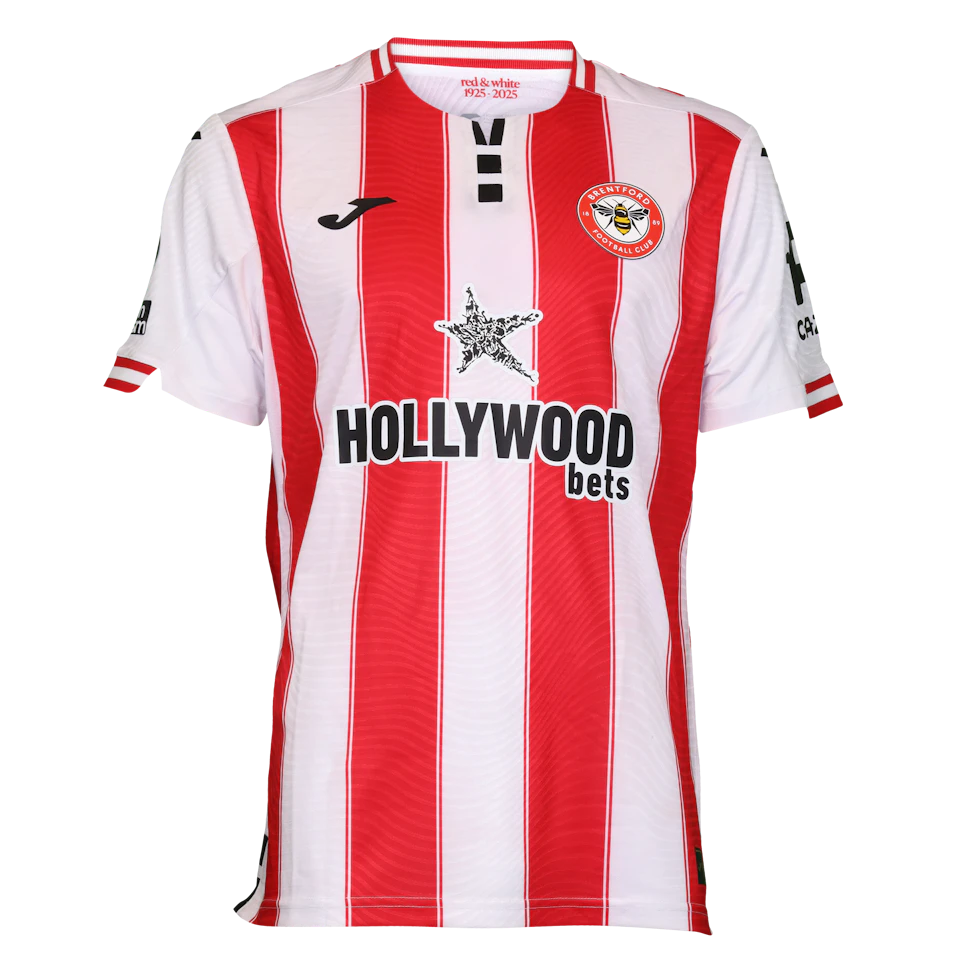 来自Brentford的Nathan Collins球衣