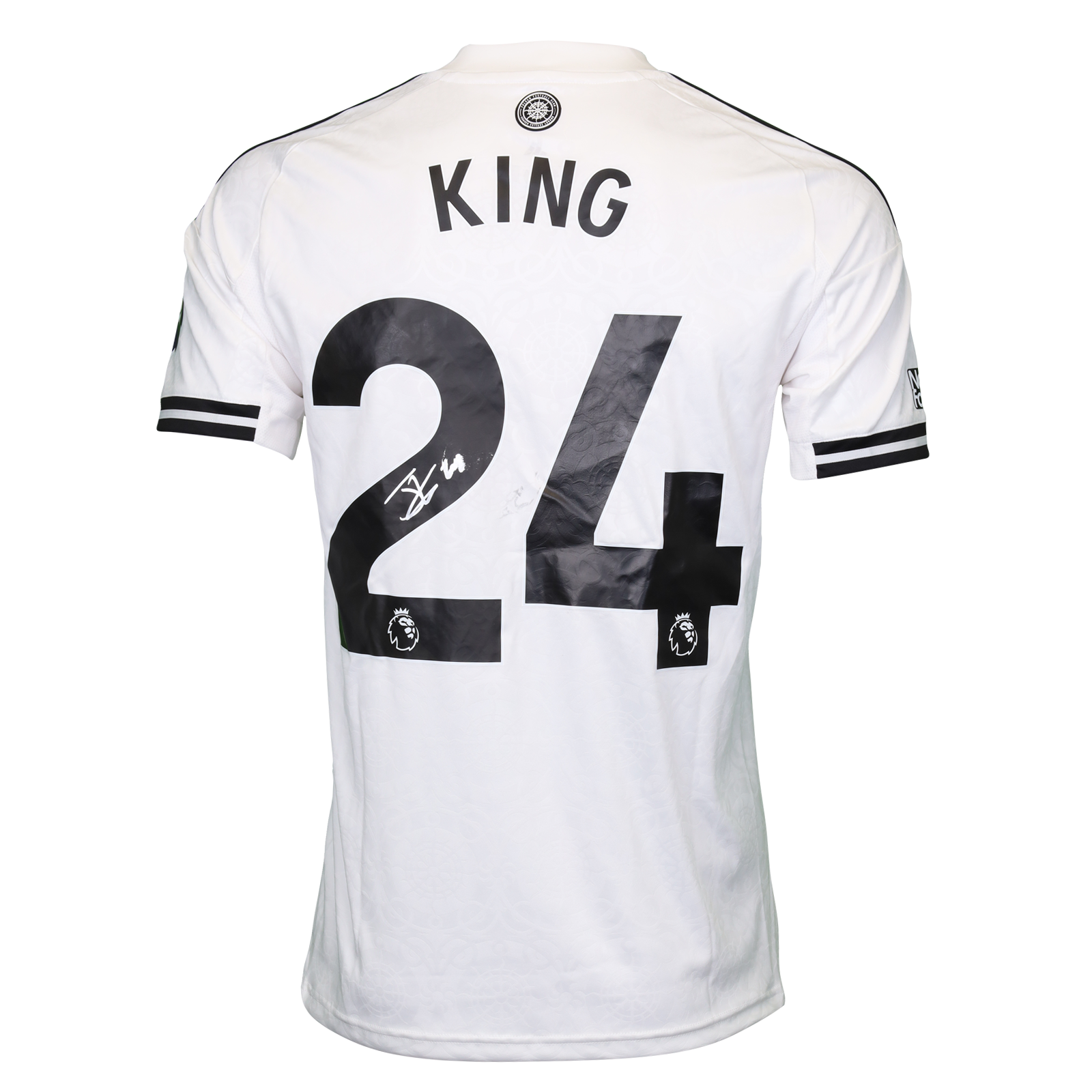 Joshua King Fulham shirt