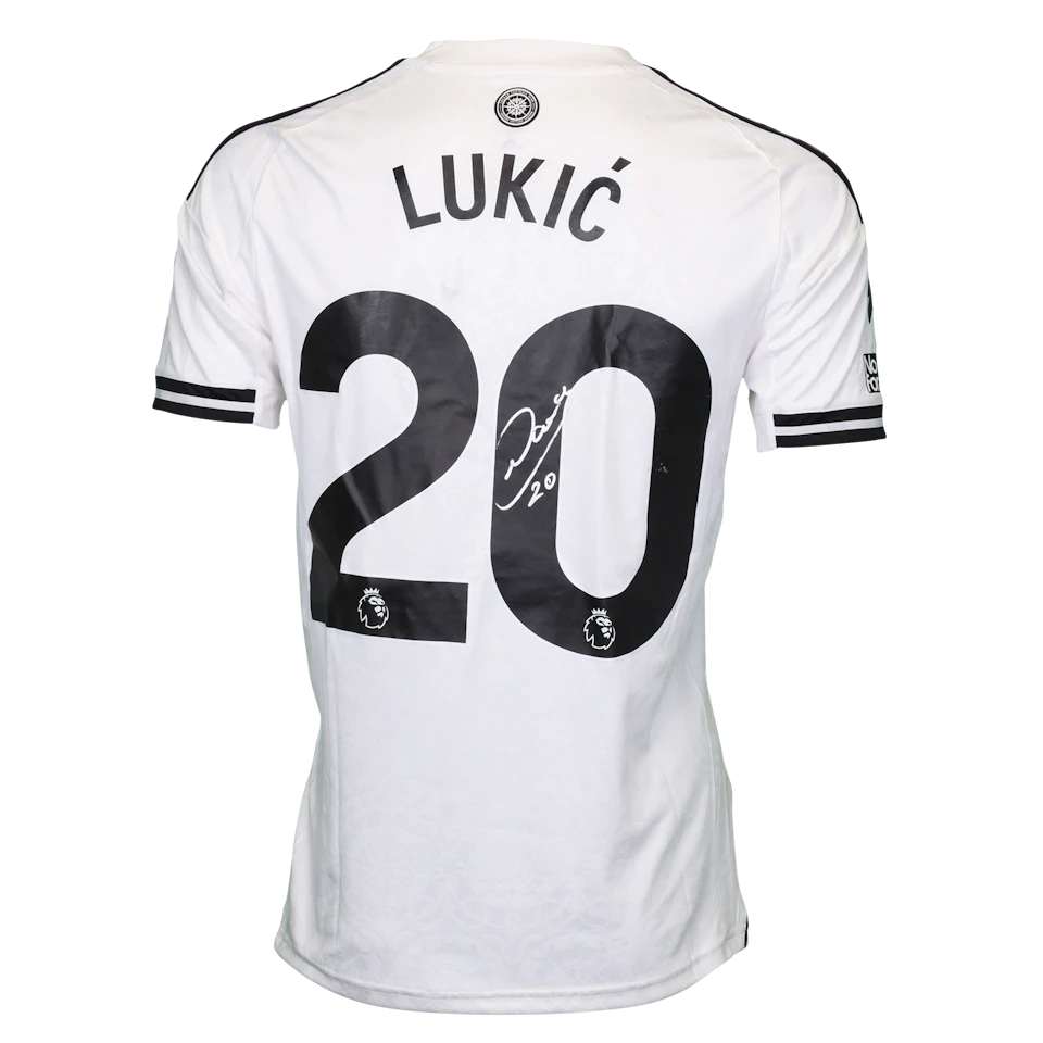 Saša Lukić Fulham shirt