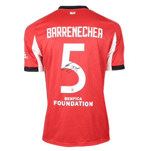 Enzo Barrenechea SL Benfica forması