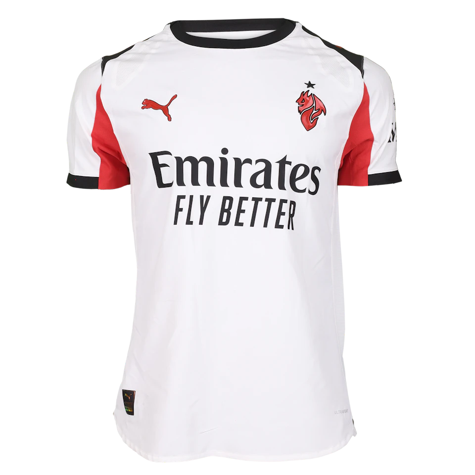 Fikayo Tomori AC Milan shirt